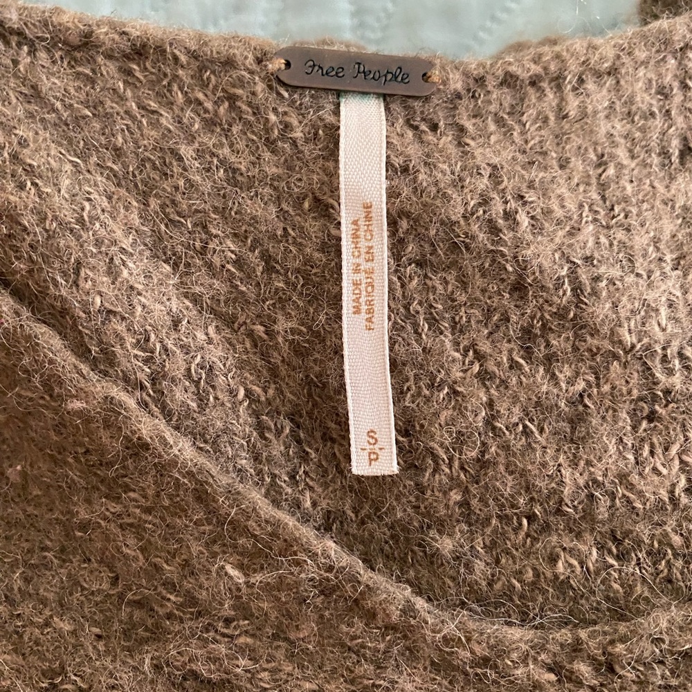 Free People Sweater - Picture 3 of 3